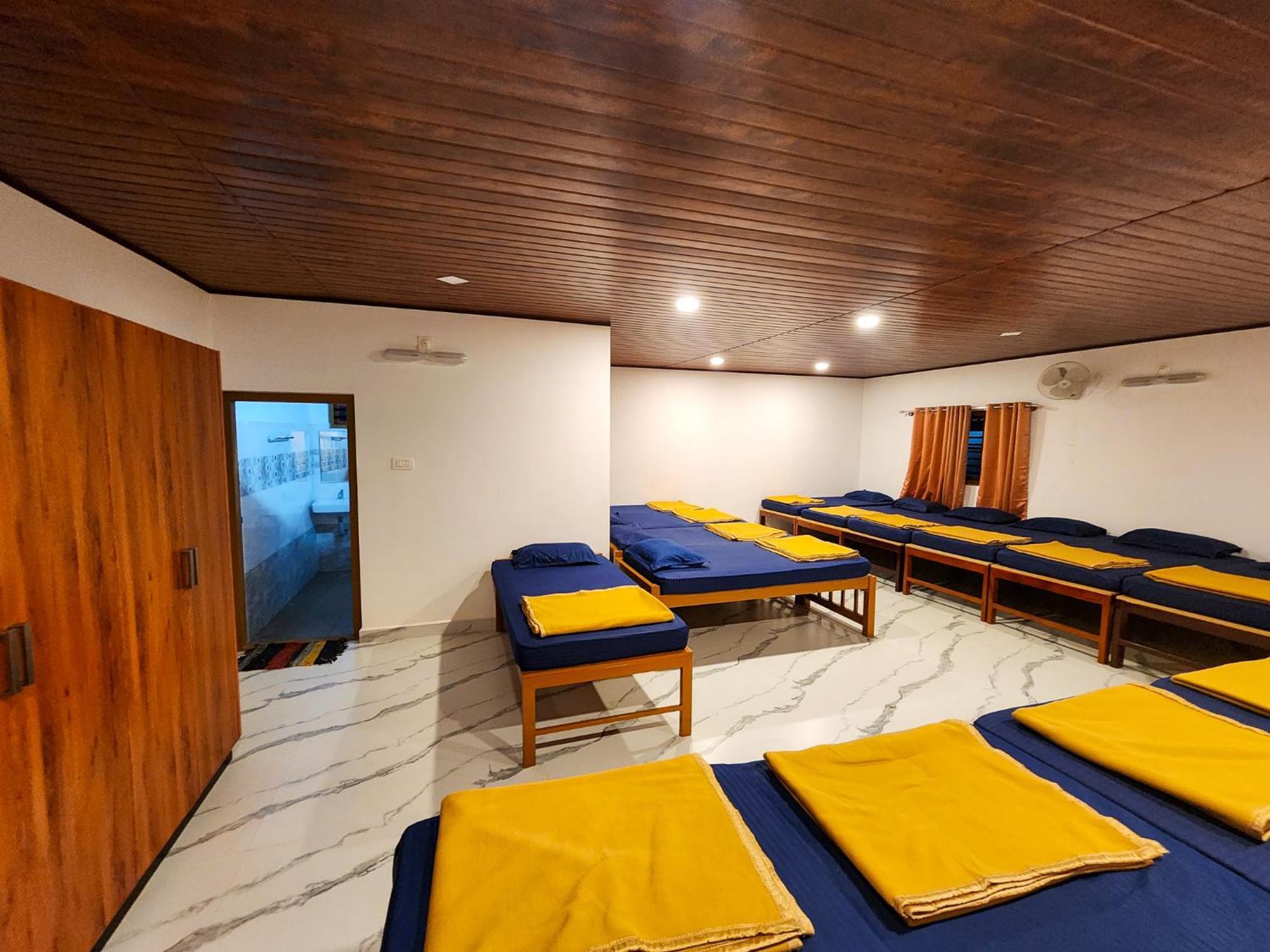 Celestial Heights Homestay Kurchi Ngoại thất bức ảnh
