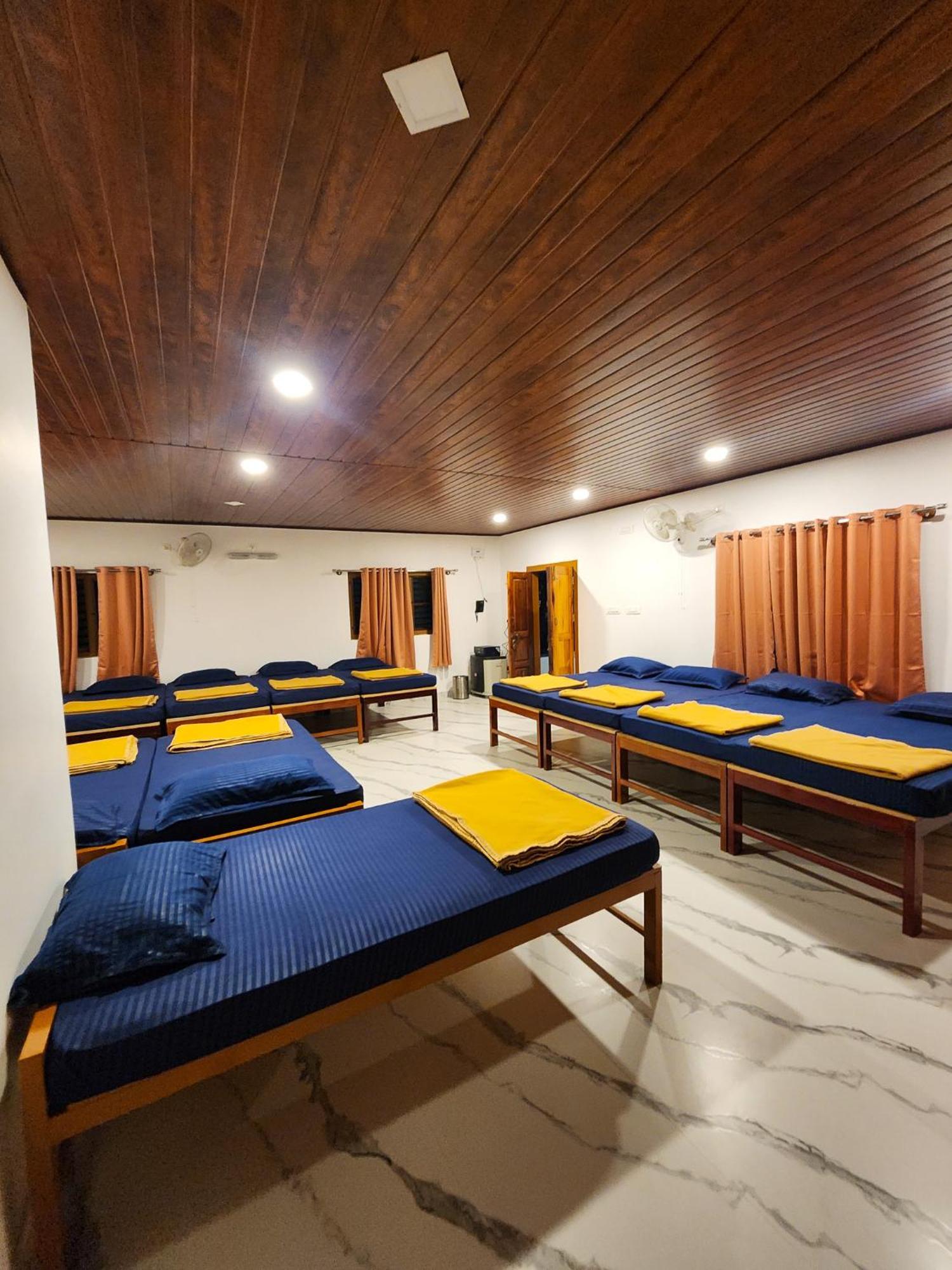 Celestial Heights Homestay Kurchi Ngoại thất bức ảnh